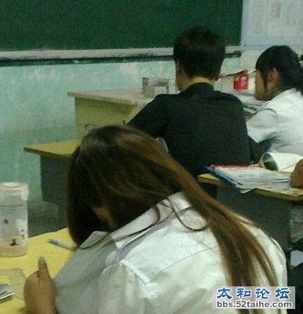 QQ截图20121116094433.jpg