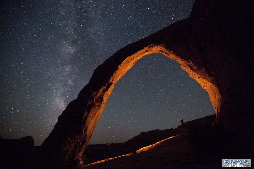   Moab  Corona Arch   Joe Stylos.jpg