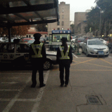 航母Style出警升级版,走你,警车Style.gif